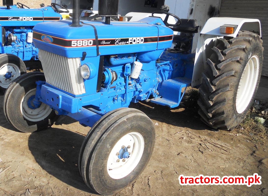 Ford 5880 Tractor