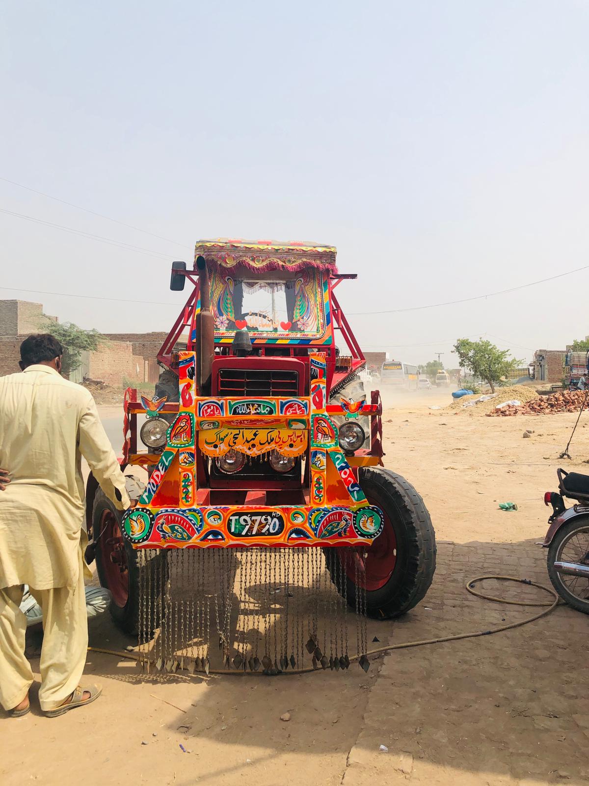 Belarus 510 Tractor 2009 Model for sale