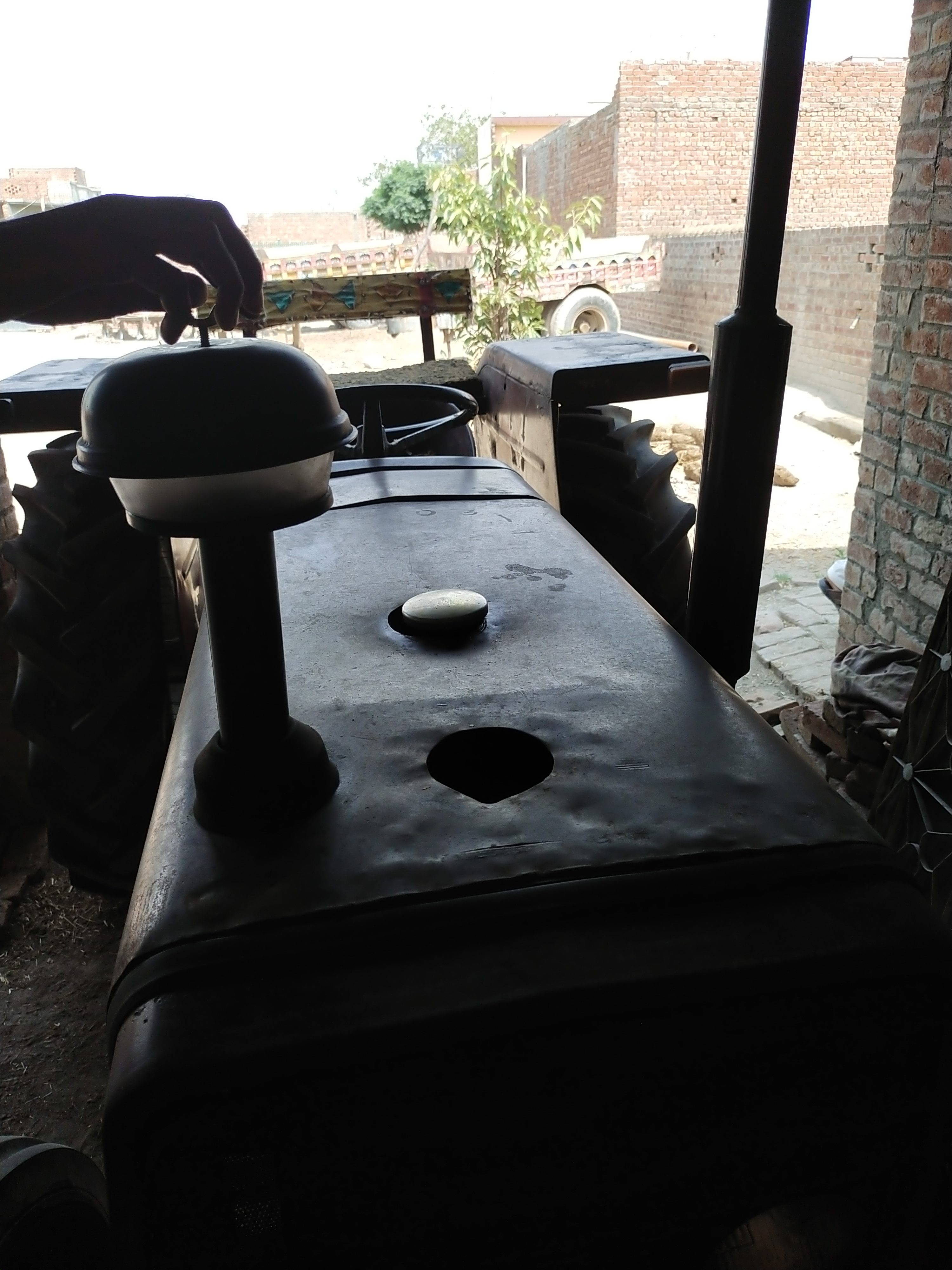 Old MF240 Tractor model 1987 for sale