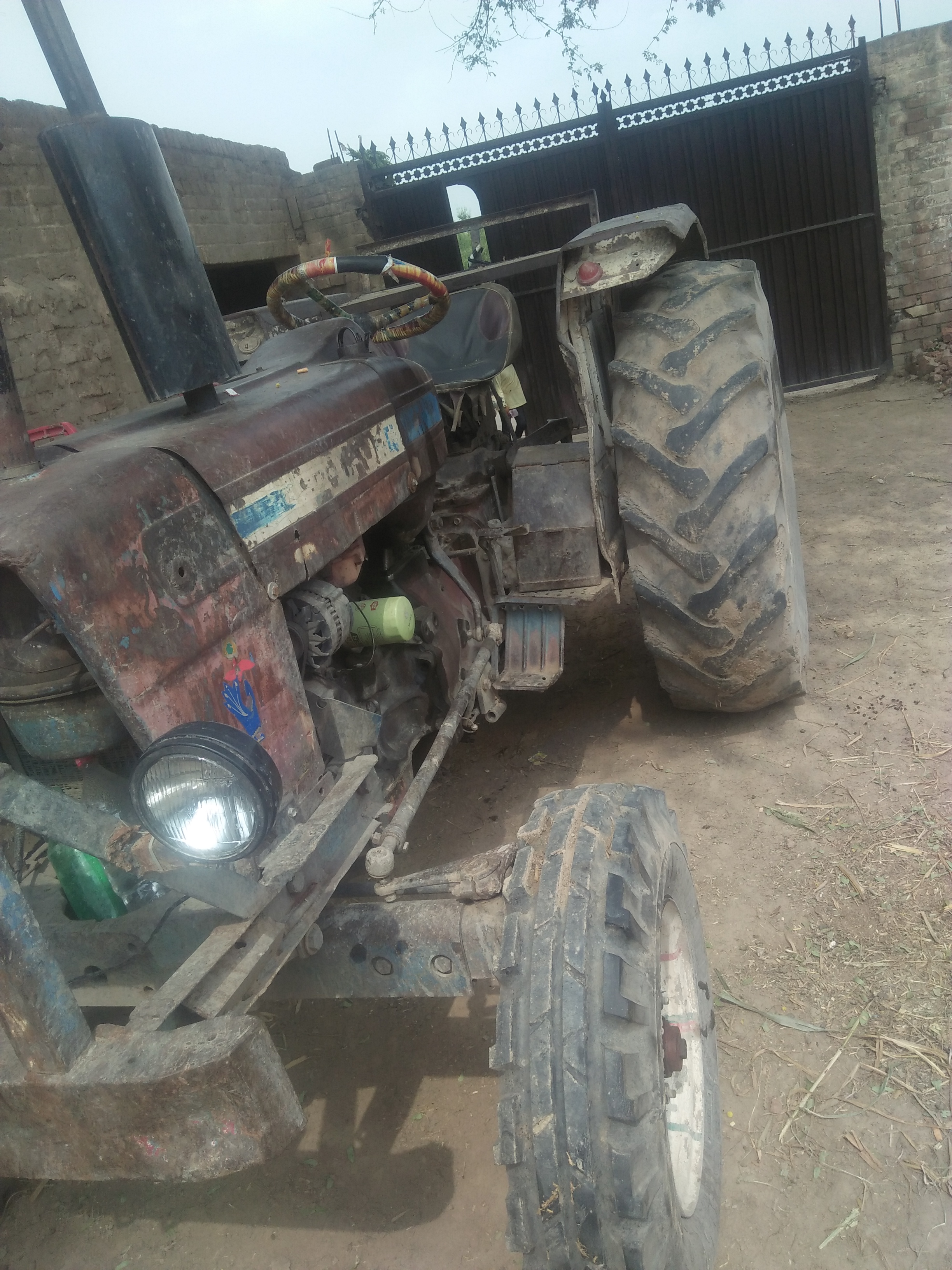 Ford 4600 1981 model tractor for sale