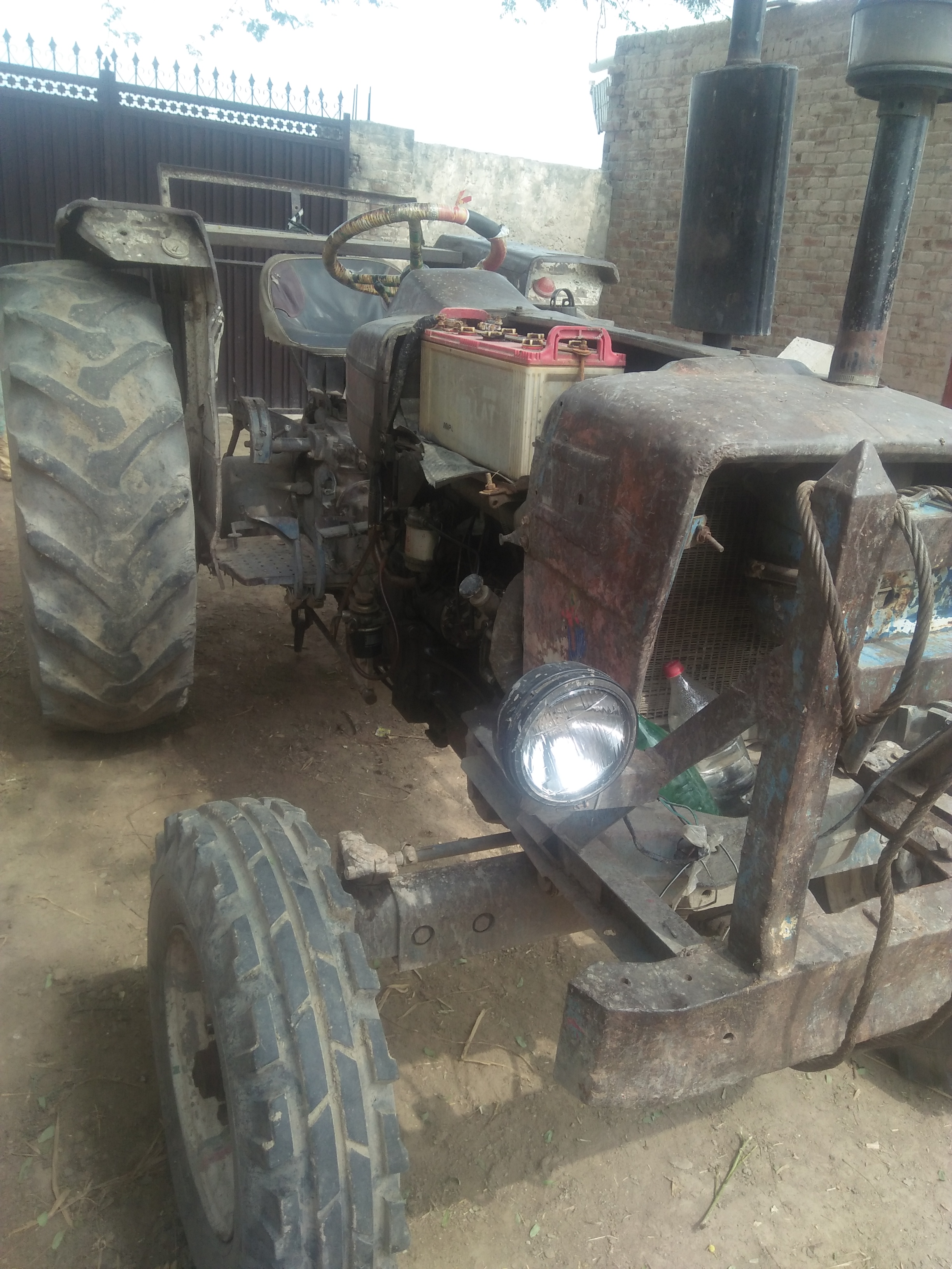 Ford 4600 1981 model tractor for sale