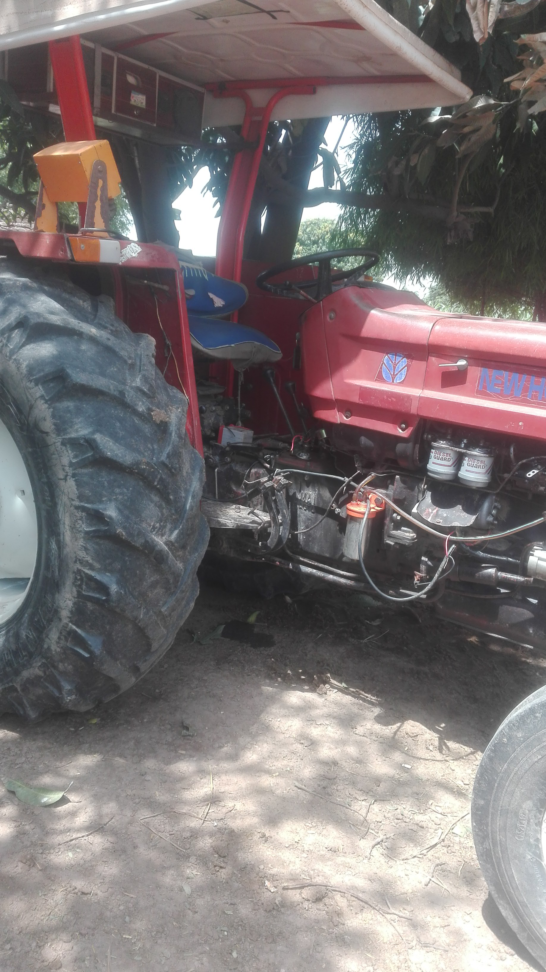 NH640 special tractor 85HP