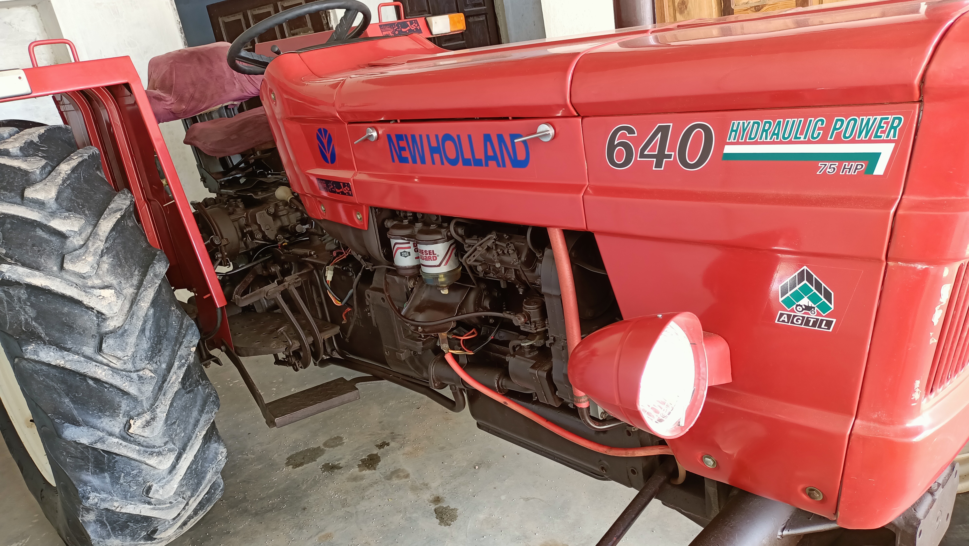 Fiat NH 640 tractor model 2018