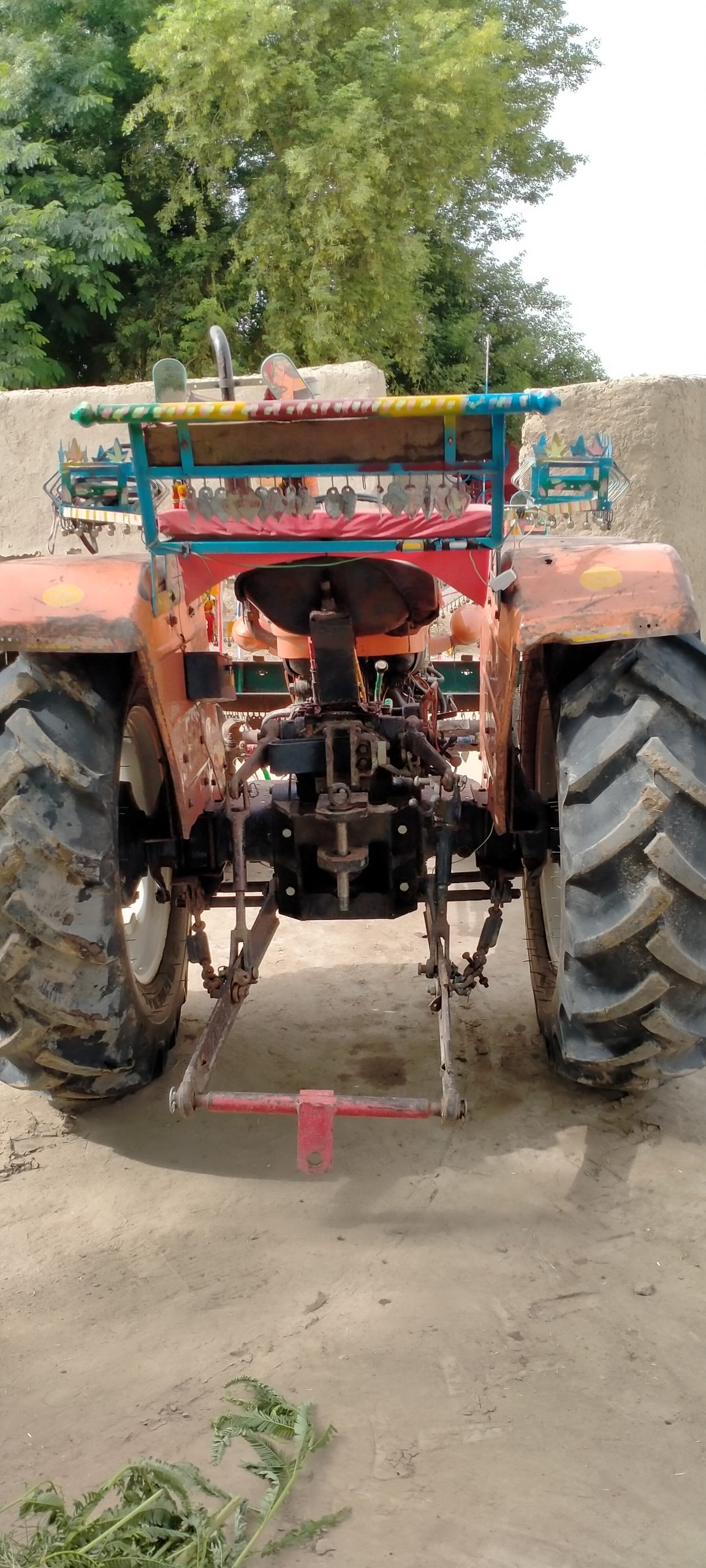 New holland 480 model 2008