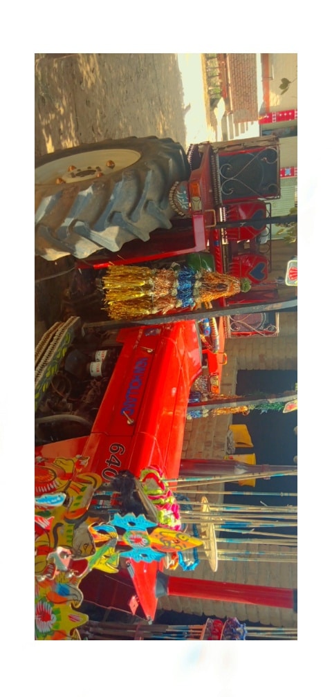 Fiat NH 640 tractor model 2017