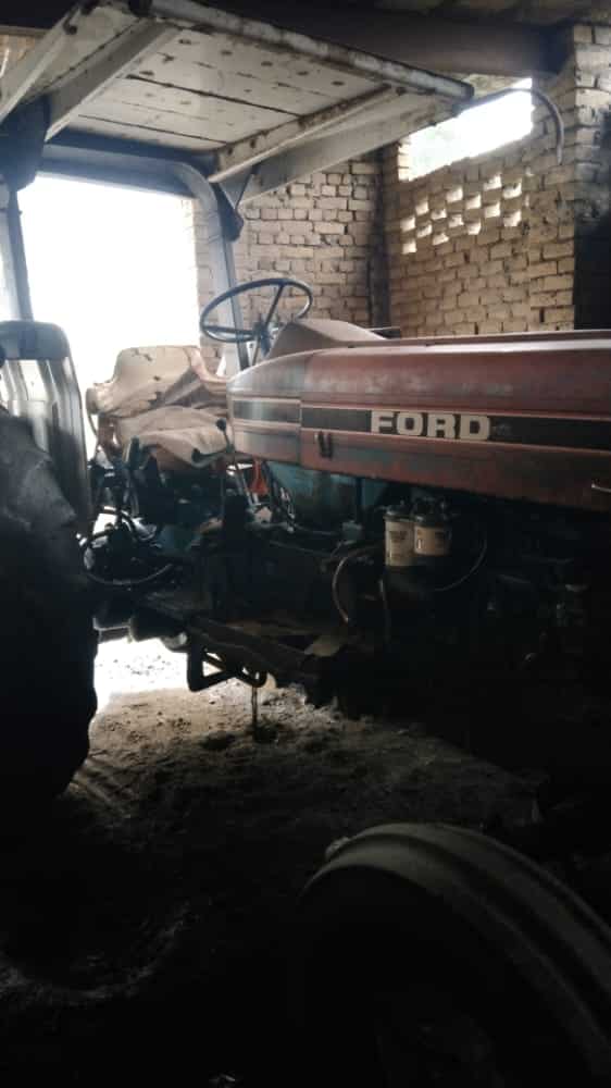 Ford tractor 6610 model 1987