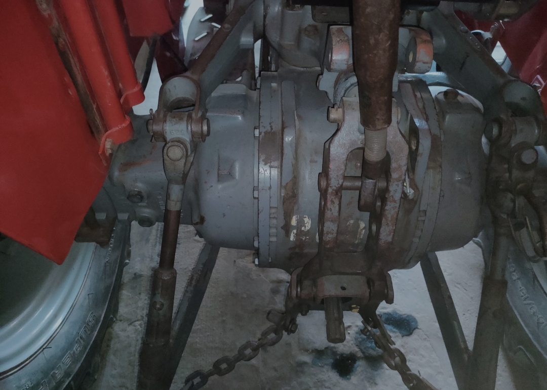 Massey MF240 model 2017