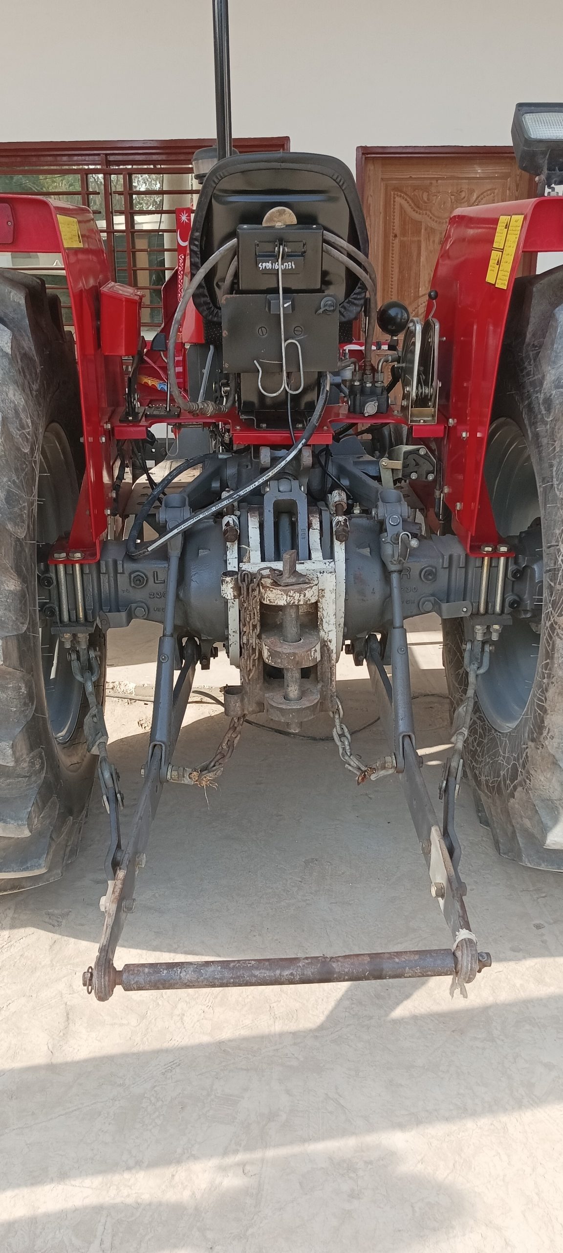 MF 385 model 2021 fresh tractor