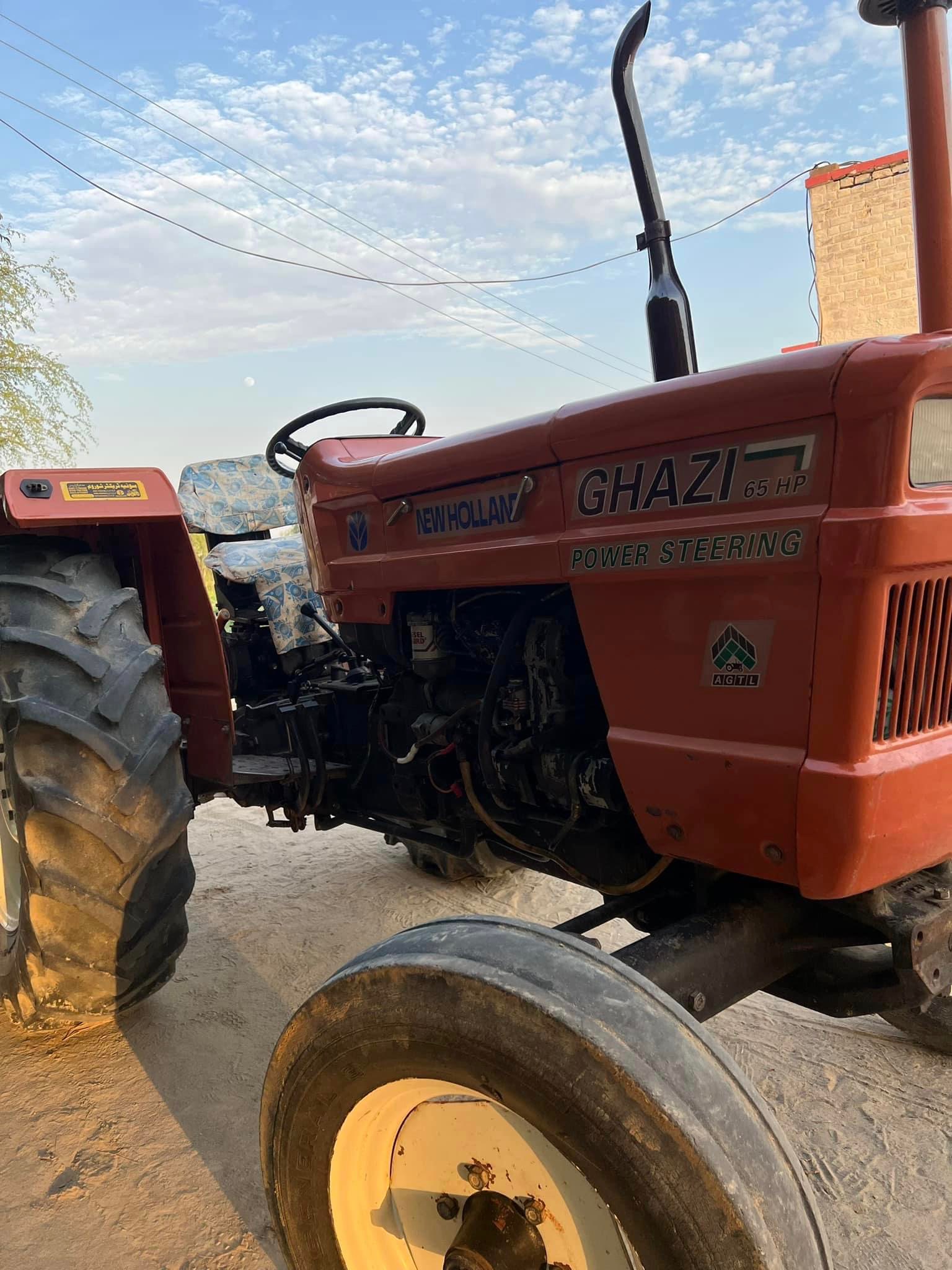 Fiat NH Ghazi tractor 2012 model