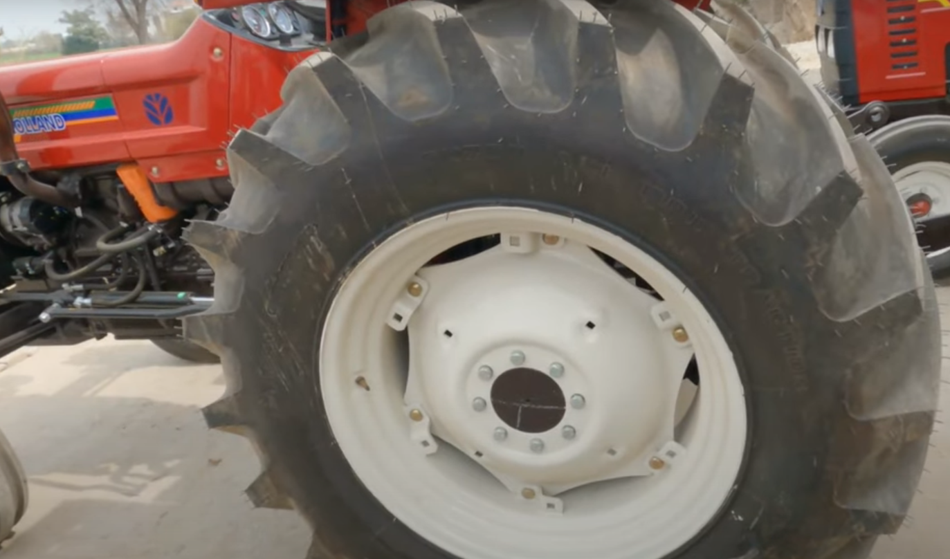 Fiat New Holand 640 model 2022