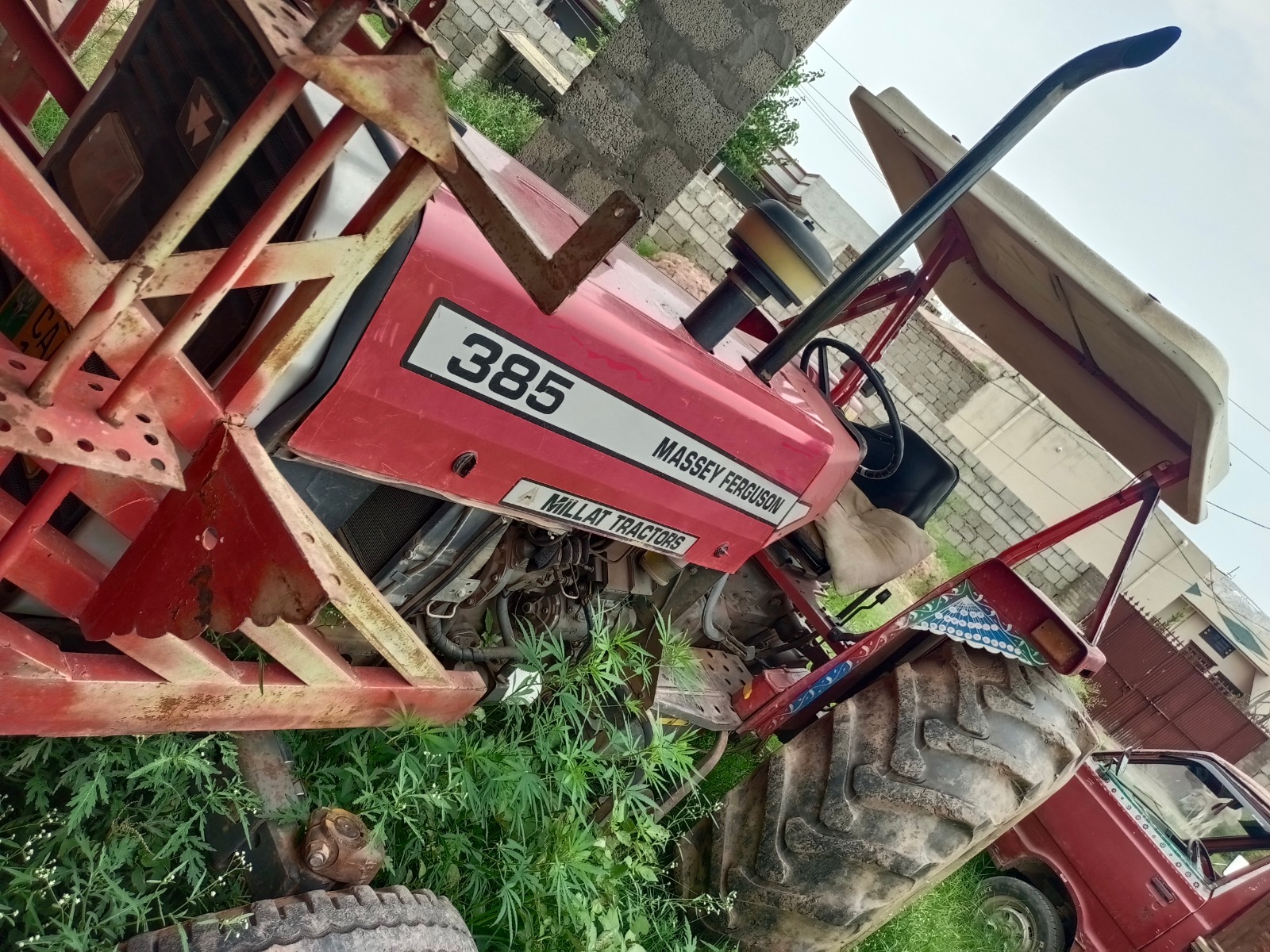 Massey MF 385 tractor model 2018